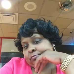 Meet your Posher, Tabitha